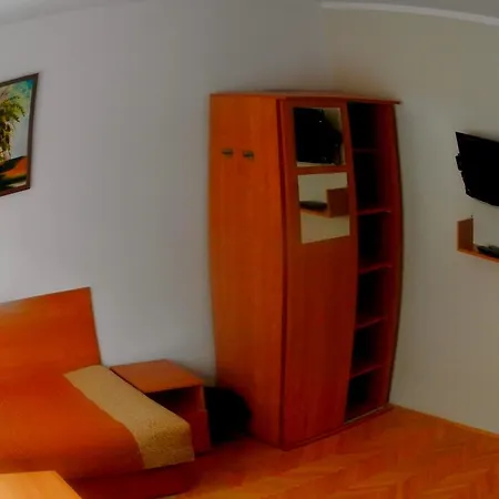 62 Homestay *